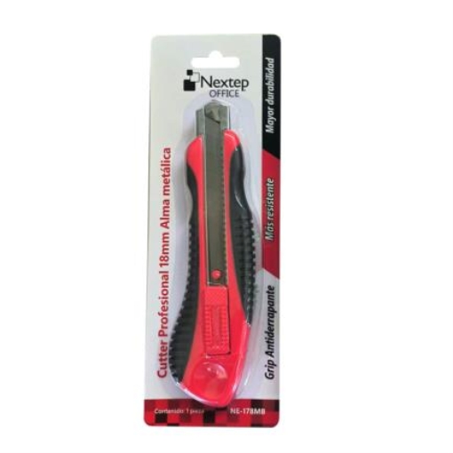 Imagen de Cutter Profesional Nextep Navaja 18MM. Alma de Metal y Grip